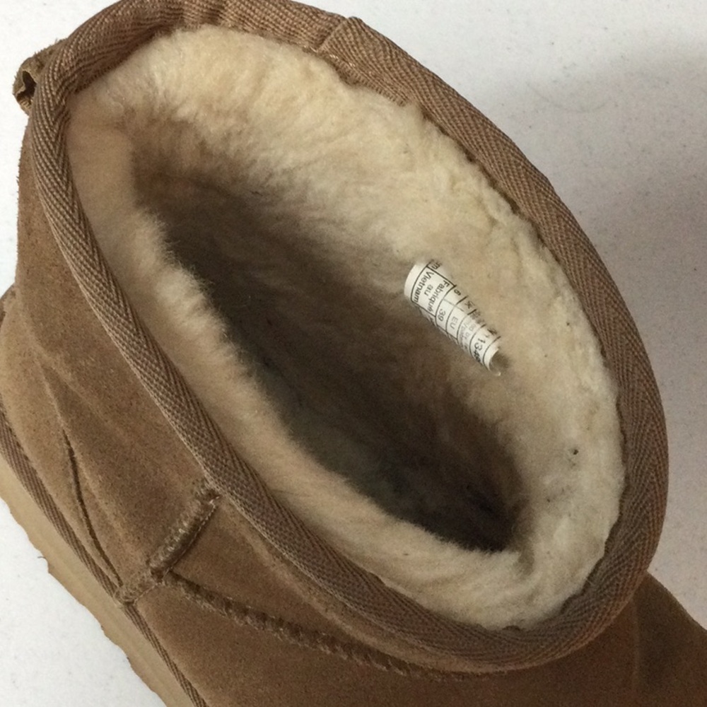 UGG Women's Brown Platform Ankle Boots - Picture 13 of 15
